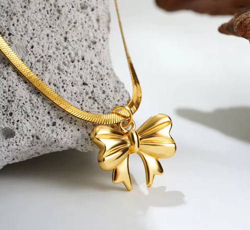 18K Gold-Plated Stainless Steel Bow Pendant Snake Chain Necklace for Women