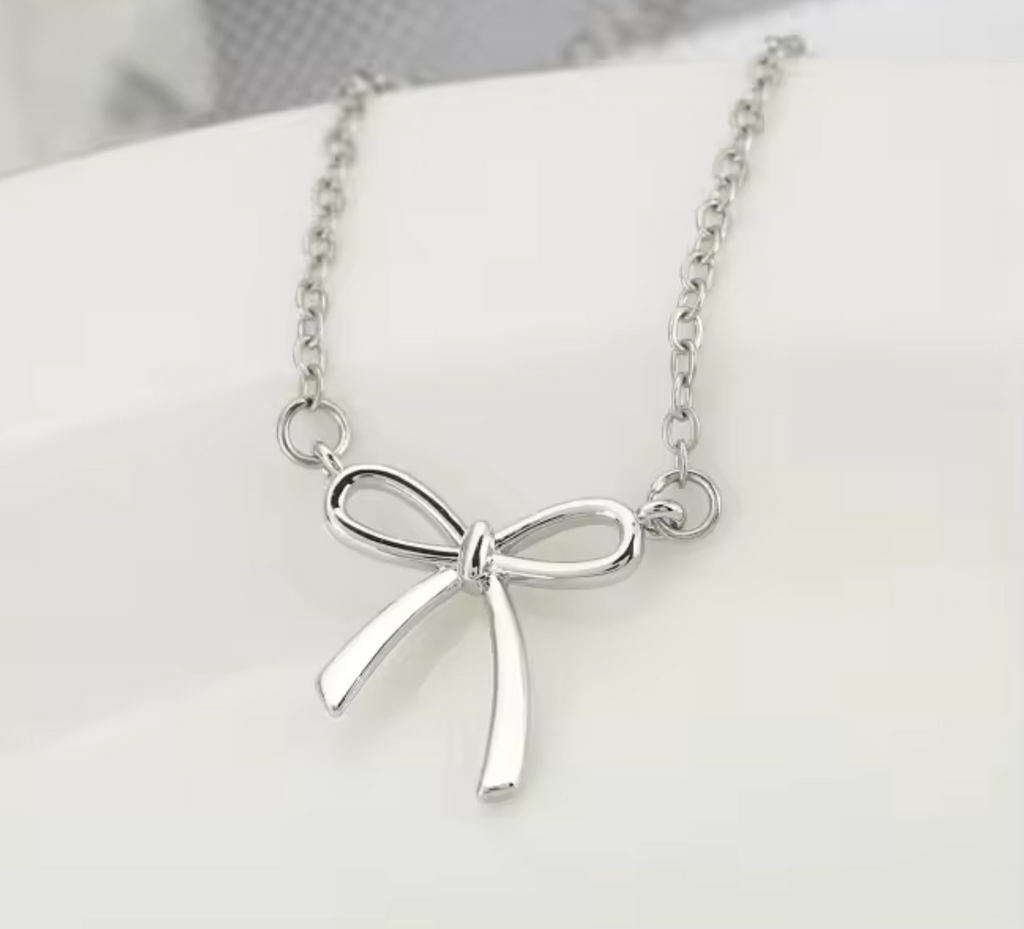 Cute Bow Pendant Choker Necklace for Women