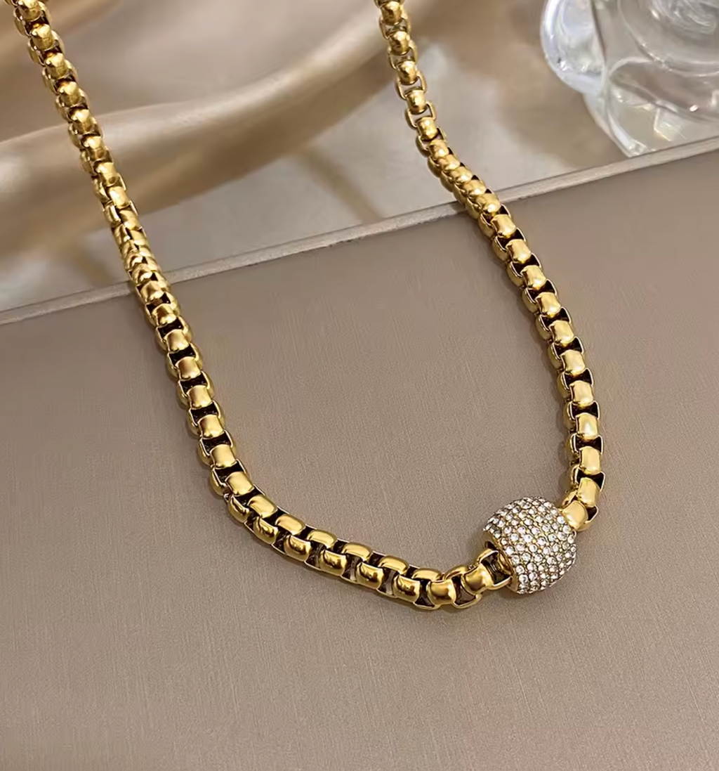 Gold-Plated Stainless Steel Wheat Chain Zircon Pendant Choker Necklace for Women