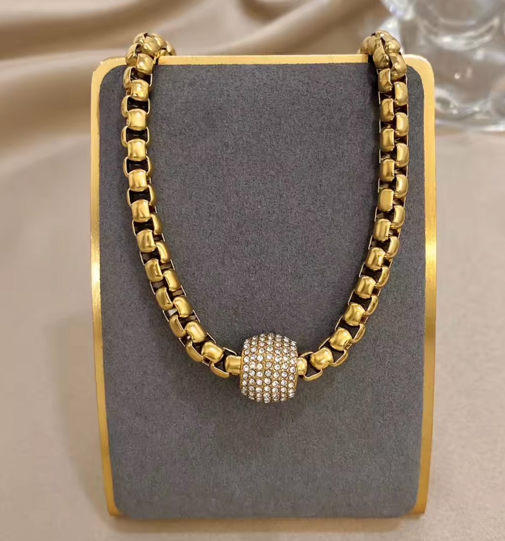 Gold-Plated Stainless Steel Wheat Chain Zircon Pendant Choker Necklace for Women