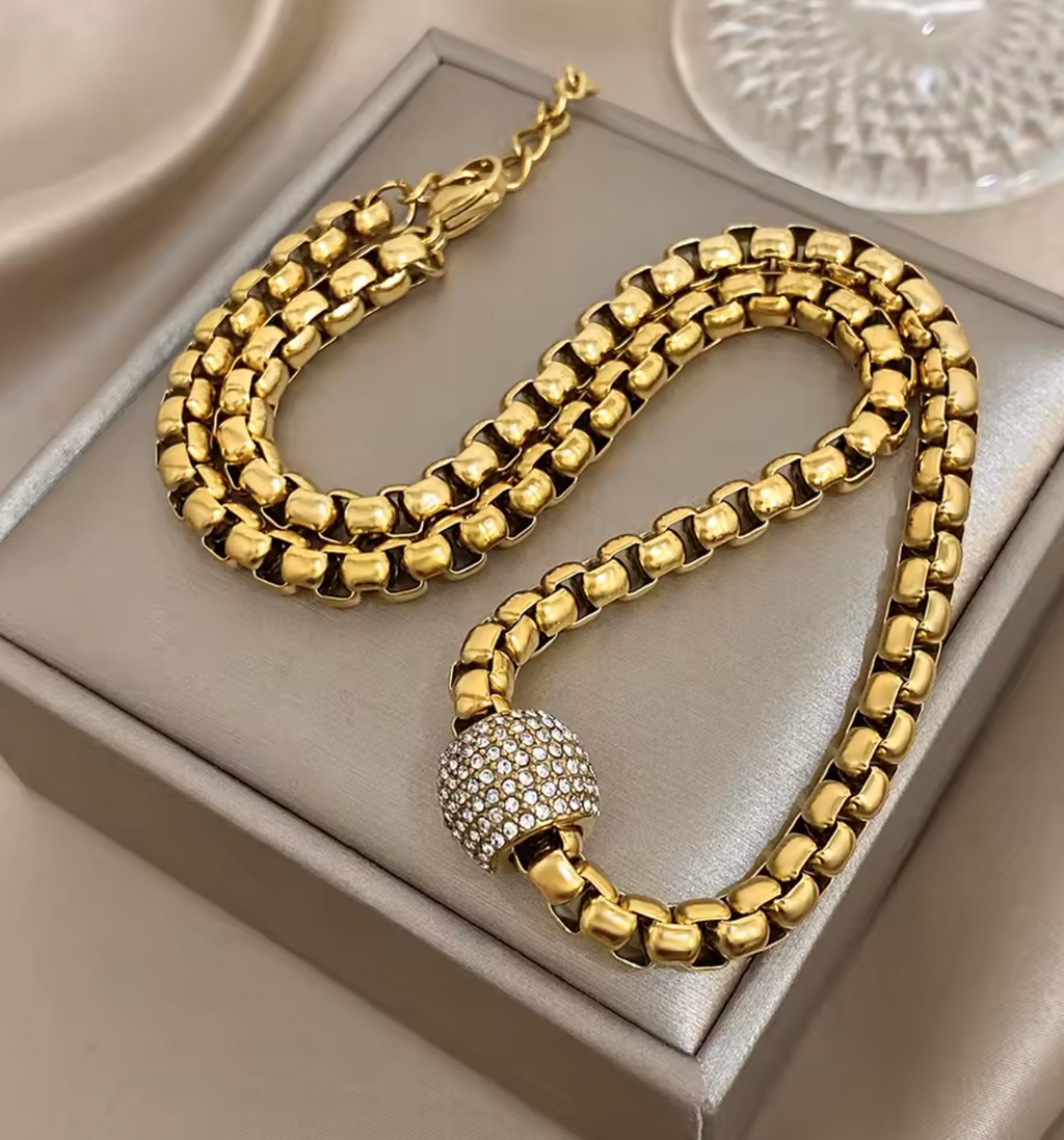 Gold-Plated Stainless Steel Wheat Chain Zircon Pendant Choker Necklace for Women